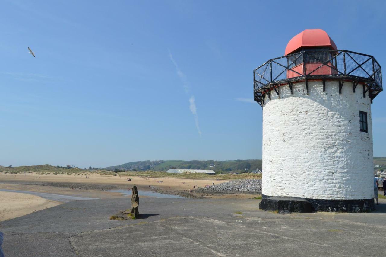 Caulfields Hotel Burry Port Exterior foto